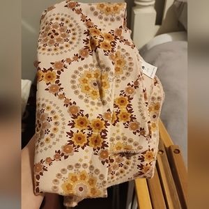 Kate Quinn Floral Patterned Kids Blanket - Cream and Brown